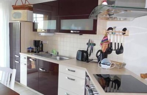 Buchenhain Apartment | Flat in Buchenhain with large garden