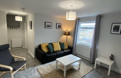 Woodhorn Apartment | Flat - Sleeps 4 - Pet Friendly - Parking