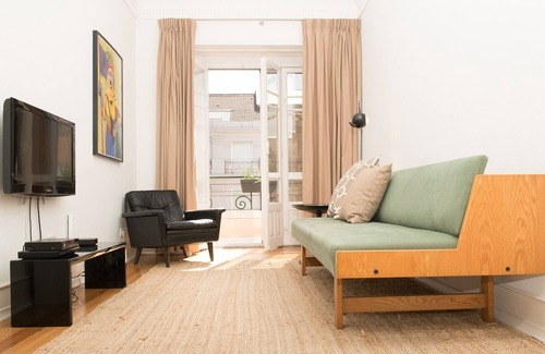 Sao Joao de Deus Apartment | Flattered to be in Lisboa N