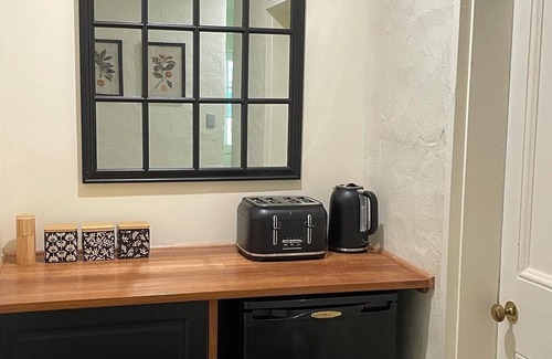 Mylor Cottage | Fleetwood Cottage Suite