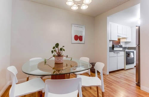 Olde Solana Beach Condo | Fletcher Cove Condo with large yard for Dogs, one minute walk to Fletcher Cove!