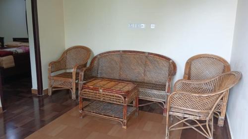 Vattakanal House | FLGHR Green Star Bungalow