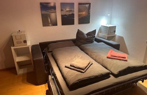 Daberstedt Apartment | FliegerLounge-Ferienwohnung am Stadtpark