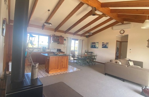 Marion Bay House | Flippers Beachouse 🐬home away from home☀️