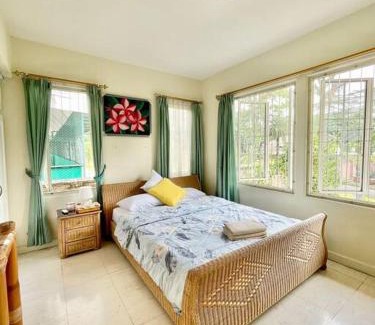 Citaringgul Villa | Flower House Villa