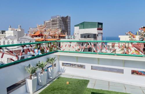 Xiaoliuqiu House | Flowering Villa