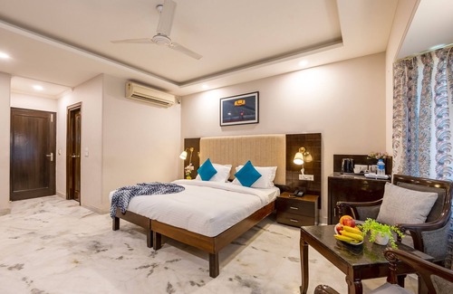 DLF City Hotel | Flxho Tribe - Bespoke Hotel - Arjun Marg