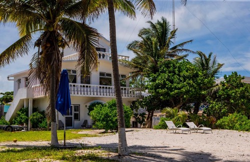 Xcalak Hotel | Flying Cloud Hotel