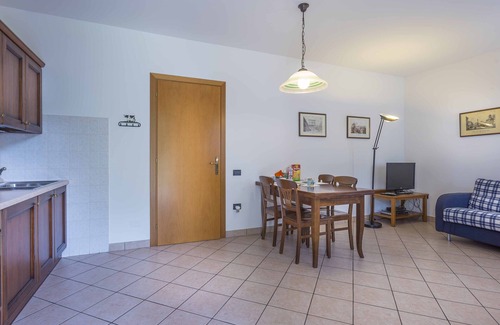 Marano Lagunare Apartment | Folaghe 1, apartment with view on the grove