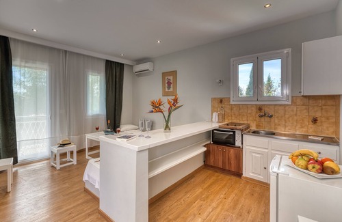 Alepou Apartment | Folies Corfu Hotel Apartments