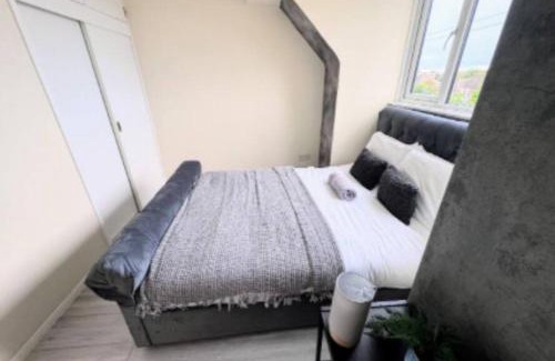 Hawkinge House | Folkstone Luxury Spacious House