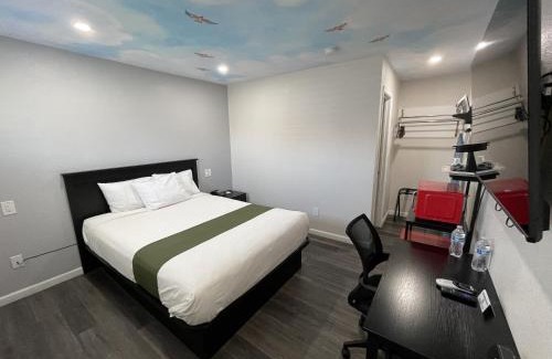 Fontana Hotel | Fontana Inn