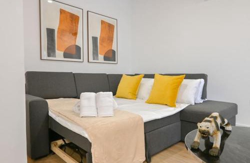 Lucero Apartment | For You Rentals Amplia Casa temporal Madrid de 3 Dormitorios M VLM4