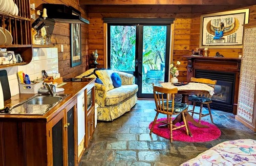 Warburton Cottage | Forget Me Not Cottages