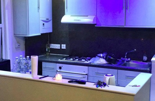 Anerley Apartment | Forget your worries in this serene space.nSurround yourself with style.