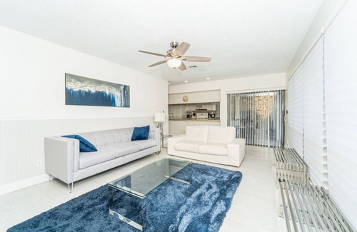 Bermuda Riviera House | Fort Lauderdale - Las Olas · Waterfront Spacious Gem-Walk To Beach - Water Toys
