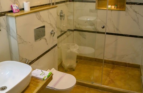 Kasganj Hotel | Four Leaf Hotel