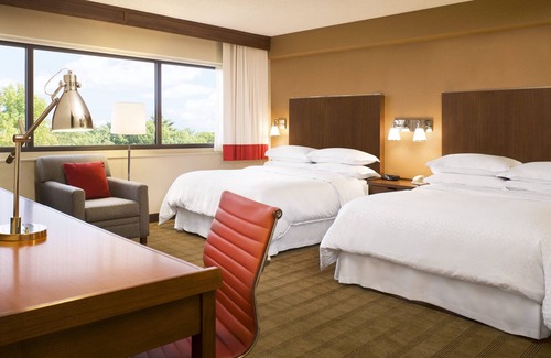 Edmundston Hotel | Four Points by Sheraton Edmundston Hotel & Conference Center