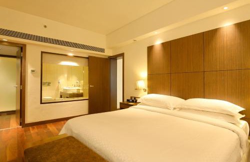 Vashi Hotel | Four Points by Sheraton Navi Mumbai, Vashi