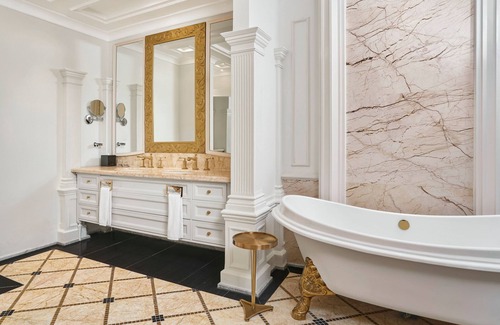 Lang Son Hotel | Four Points by Sheraton Lang Son