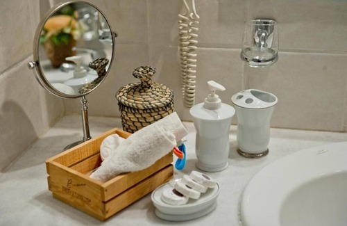 Glyfada Hotel | Four Seasons Hotel