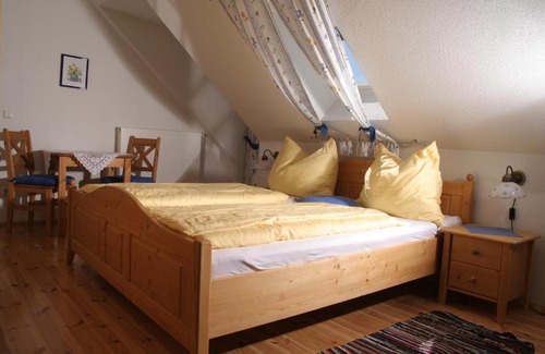 Burgau House | Frühstückspension Kleinschuster