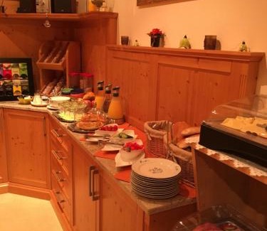 Wartberg im Muerztal Bed & Breakfast | Frühstückspension Kuzmic