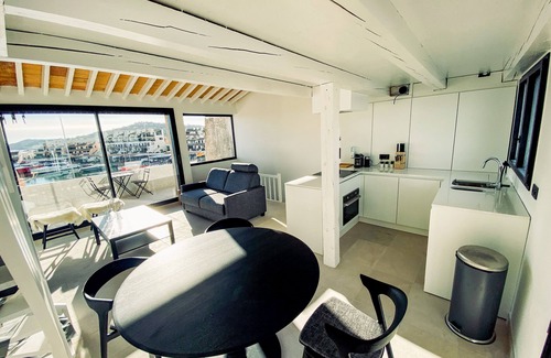 Port Cogolin Apartment | Luxe Penthouse Les Pieds dans l'Eau Saint-Tropez!4