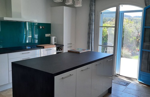 Saint-Laurent-de-la-Cabrerisse Villa | Wake Up In a French Villa Surrounded by a Vineyards and Beautiful Scenery.