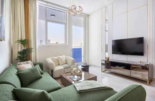 Dubai Apartment | Frank Porter - Gemz by Danube