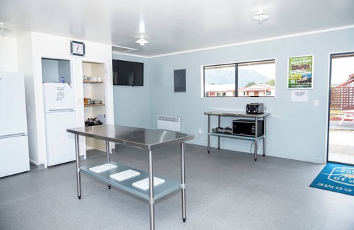 Franz Josef Glacier Other | Franz Josef Top 10 Holiday Park