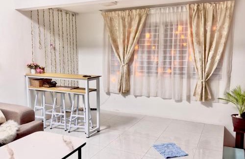 Taman Seri Gombak House | Free & Easy Leisure Homestay