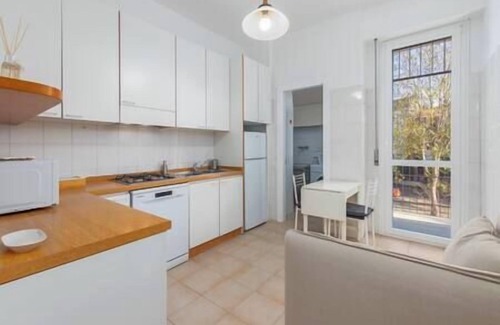 Maggiolina Apartment | Free Parking | 5 Min to Metro | Security Guard