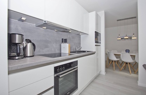 Gross Zicker Apartment | Free use of the AHOI adventure pool and sauna - Haus Inselwind FeWo MEERwellen