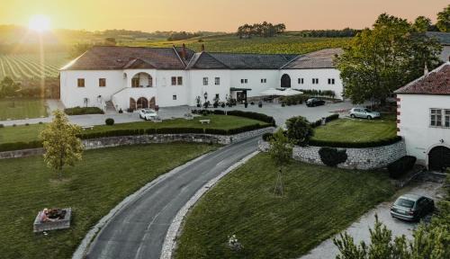 Gumpoldskirchen House | Freigut Thallern