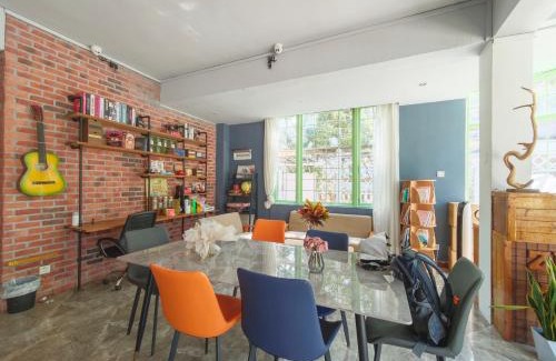 Dapeng Apartment | Friend & Sunshine Villa