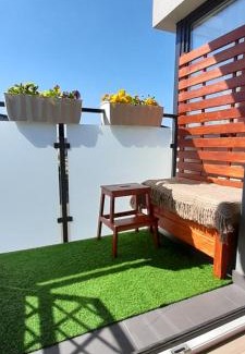 Ksiazenice Apartment | Friends - Mieszkanie 53m2 - dwie kawalerki z łazienką