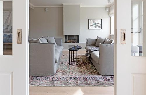 List House | FriesenPerle