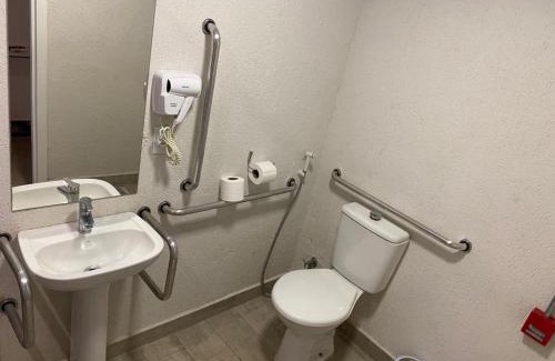 Olga Prates Correa Hotel | Front Comfort Teófilo Otoni