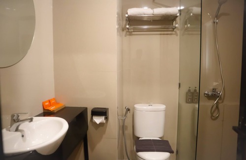 Gombong Hotel | Front One Hotel Gombong