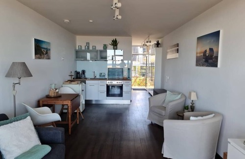 Haffkrug Apartment | Front row, more sea is not possible!