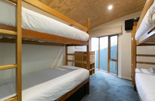 Falls Creek Cabin | Frueauf Village