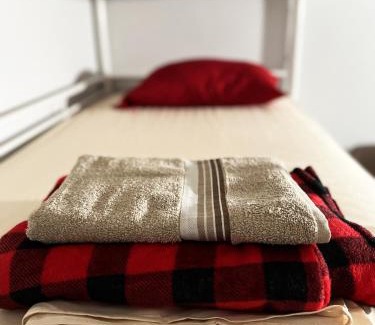 Downtown Los Angeles Hostel | Fruit Hostel