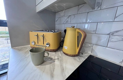 Spitalfields Apartment | FT6 Brick Lane Apartment