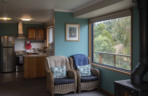 Lunawanna House | Fully Fenced Home on Bruny Island, Wrap Around Decks, 20m to Water on 3 Sides