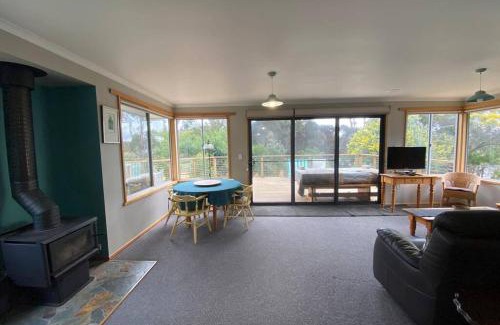 Lunawanna House | Fully fenced, wrap around decks, water on 3 sides