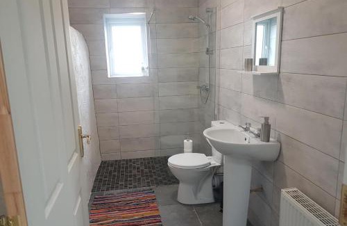 Ballyduff House | Fully Refurbished 200-Year-Old Farmhouse