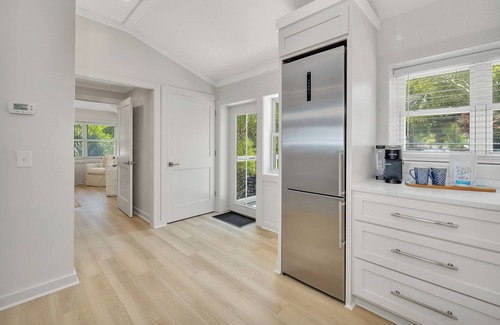Saint Simons Island Condo | Fully renovated triplex, walking distance to beach and Village