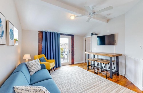 Hampton House | Fun and Sun