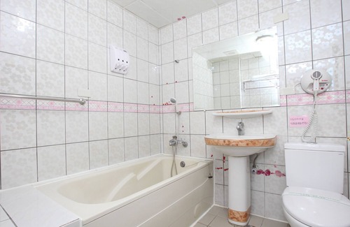 Douliou Hotel | Fun House - Douliu Branch